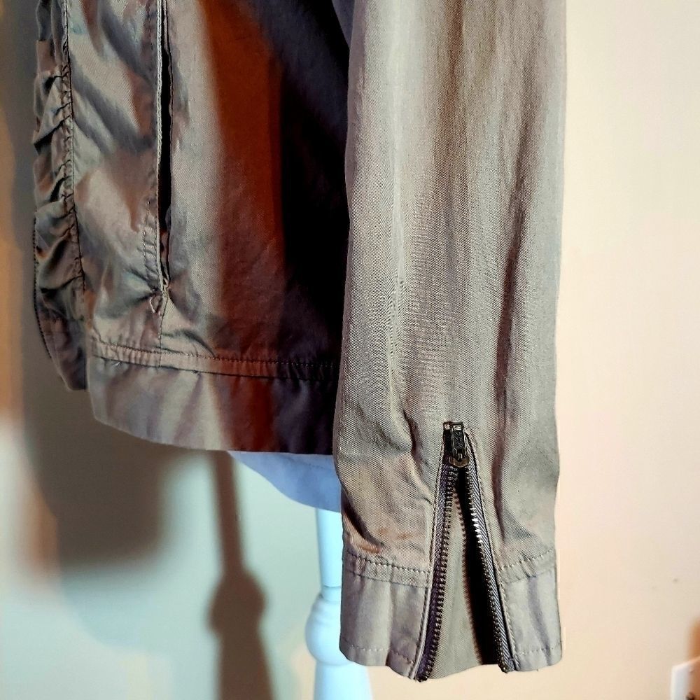 Sahalie ruffle jacket - Picture 5 of 8